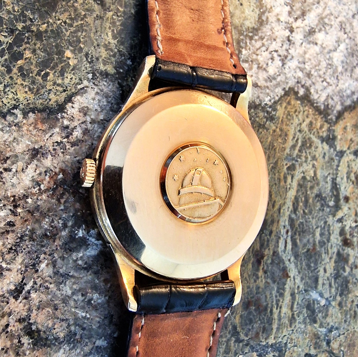 OMEGA CONSTELLATION PIE PAN 18K ORO AMARILLO.