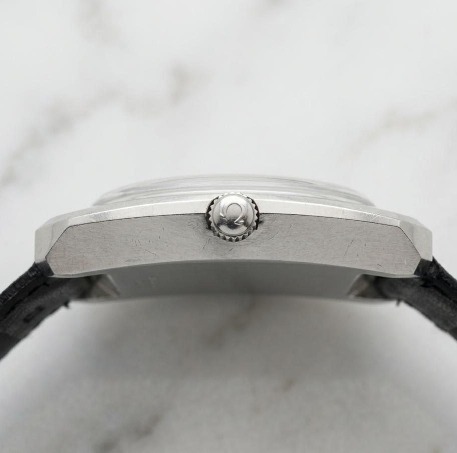 OMEGA DE VILLE TOOL 106  REF. 166.085 Circa 1971.