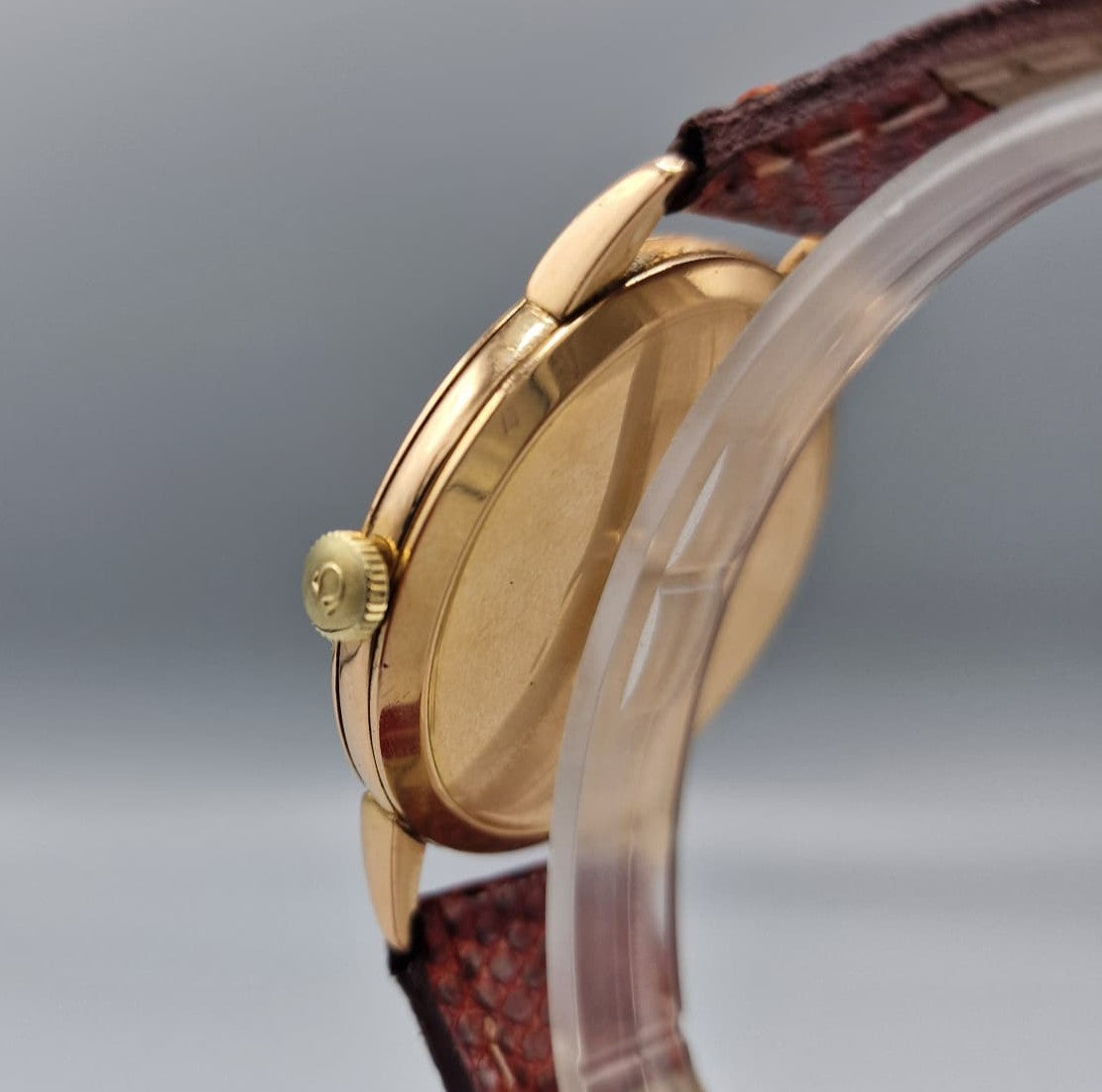 OMEGA Jumbo 18k Rose Gold 1950 REF.2687 CAL.266