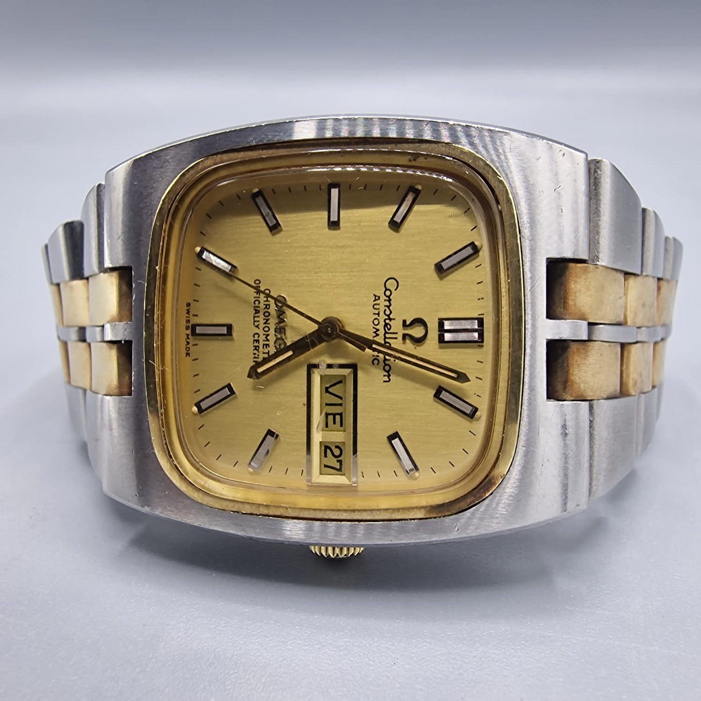 OMEGA CONSTELLATION AUTOMATIC DAY DATE