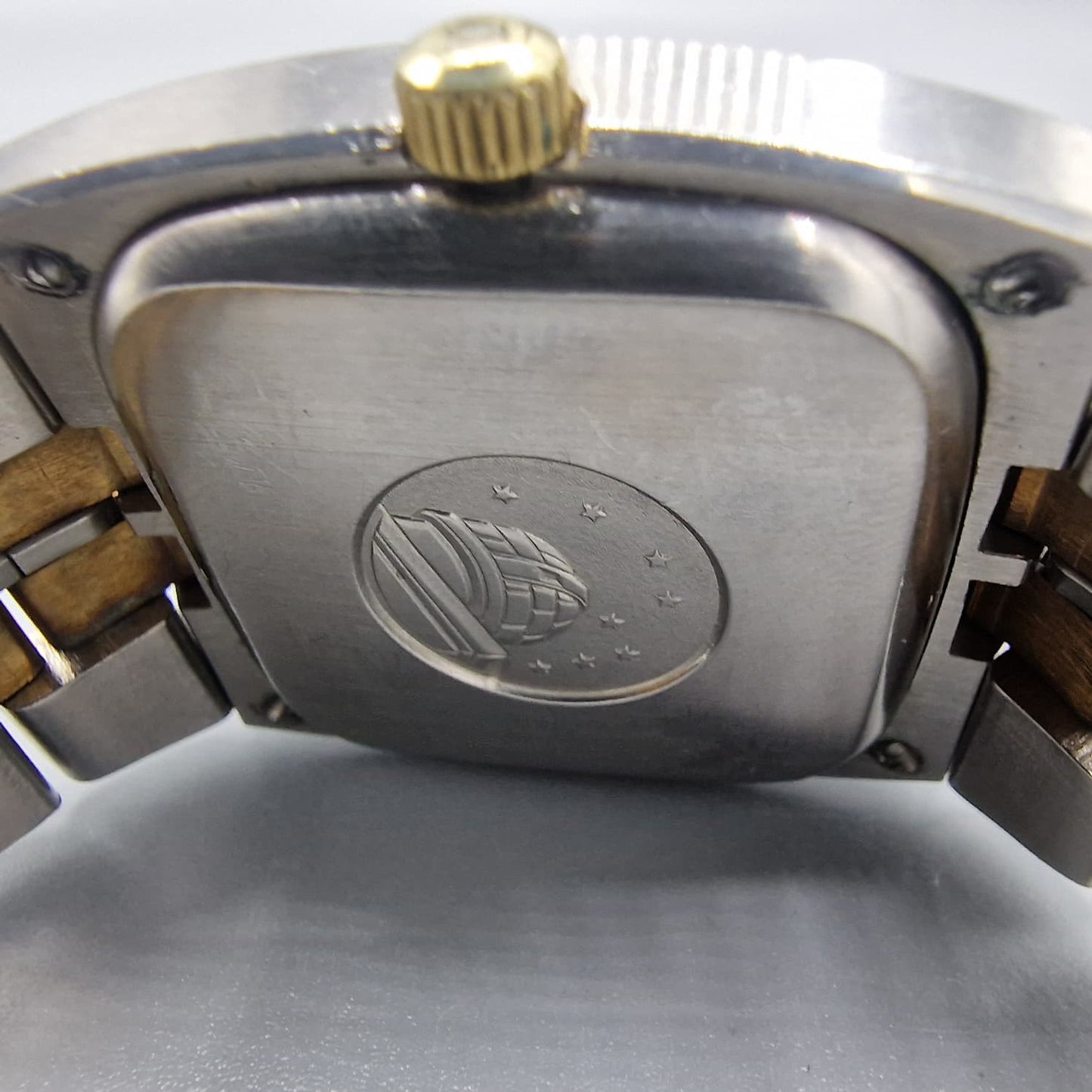 OMEGA CONSTELLATION AUTOMATIC DAY DATE